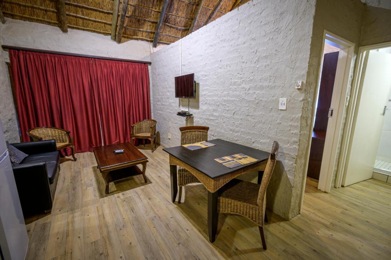 Bains Lodge Bloemfontein Eksteriør billede