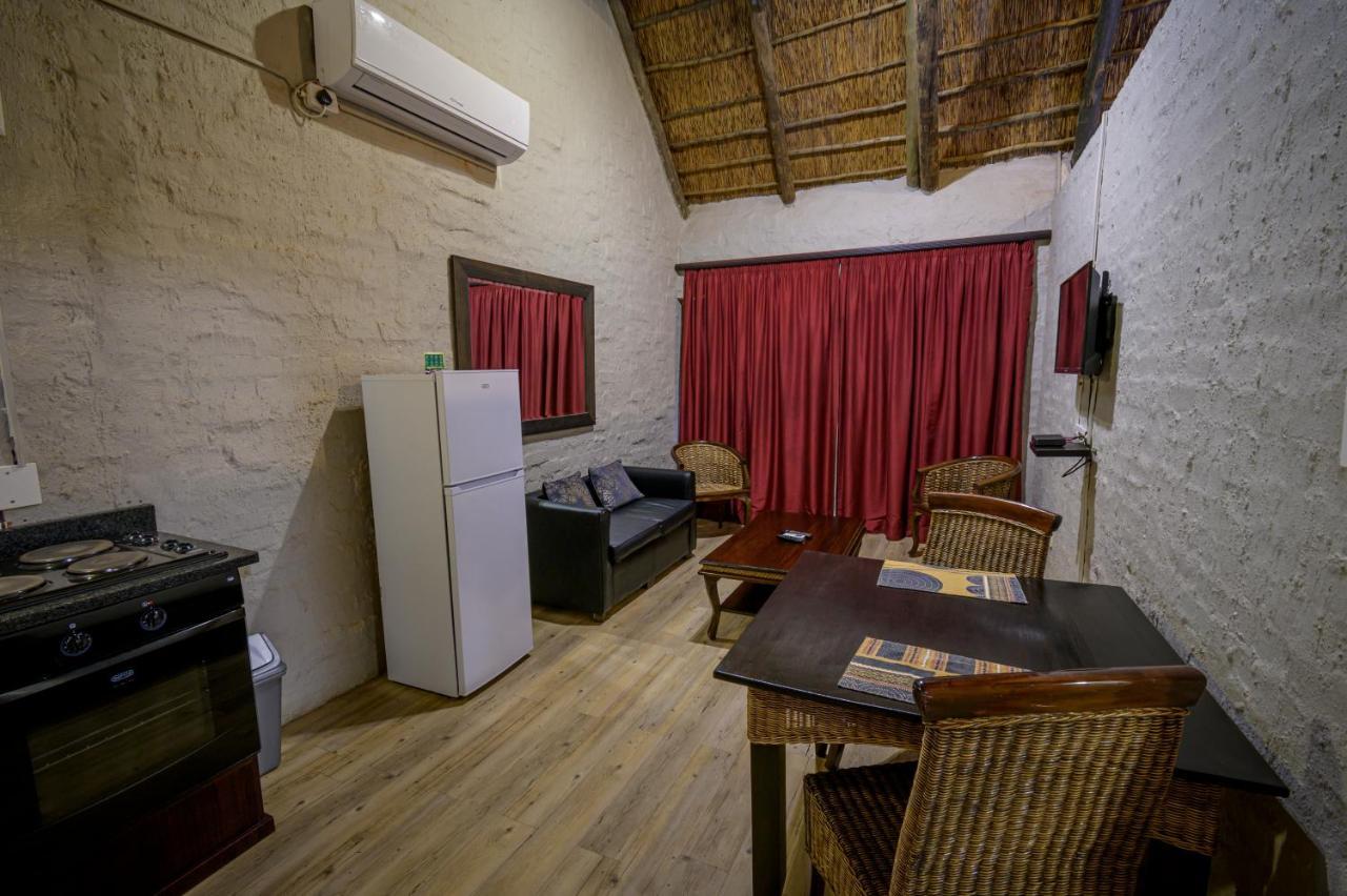 Bains Lodge Bloemfontein Eksteriør billede
