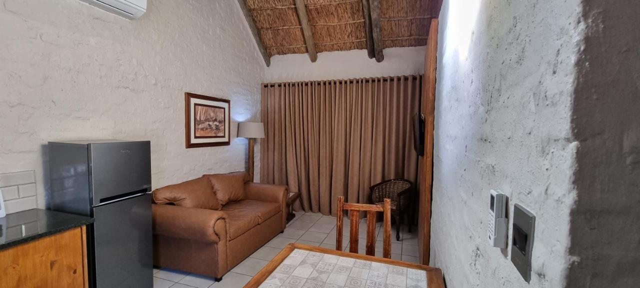 Bains Lodge Bloemfontein Eksteriør billede